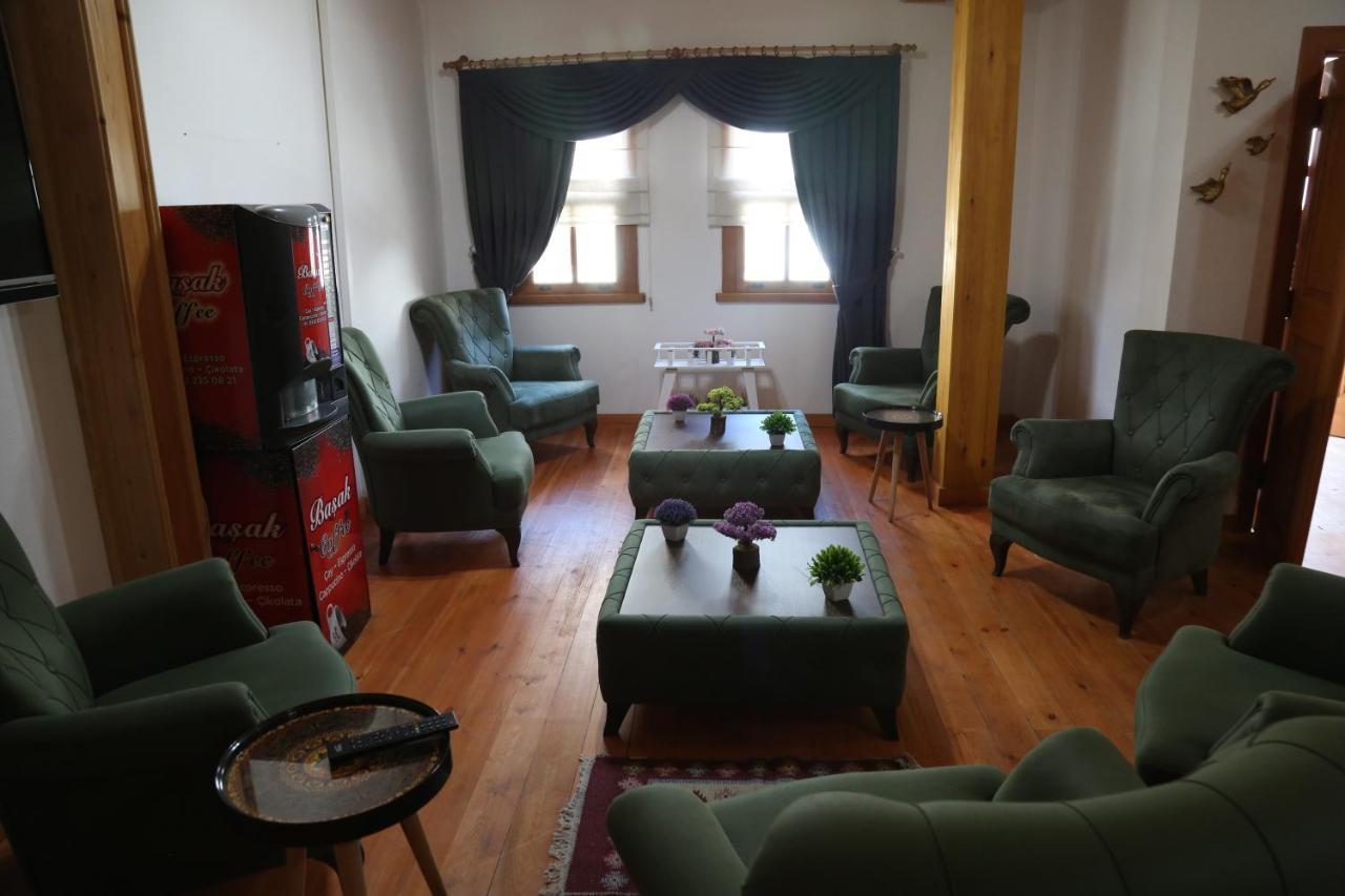 Yali Konak Butik Otel Golcuk Bagian luar foto